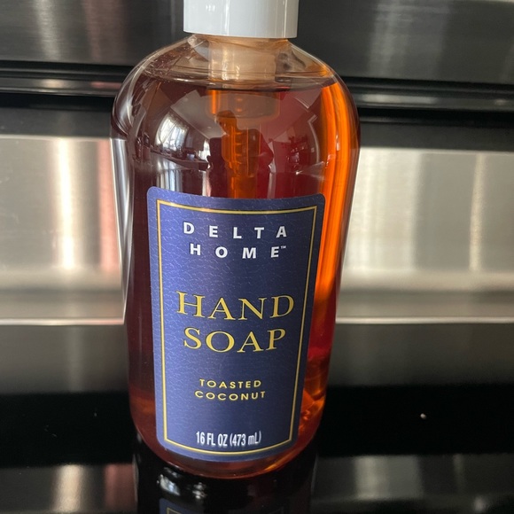 Delta Home Toasted Coconut Hand Soap 16floz/473ml - Picture 3 of 4